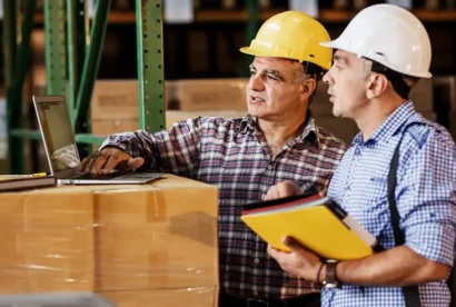two-men-in-yellow-safety-hats_1024x576
